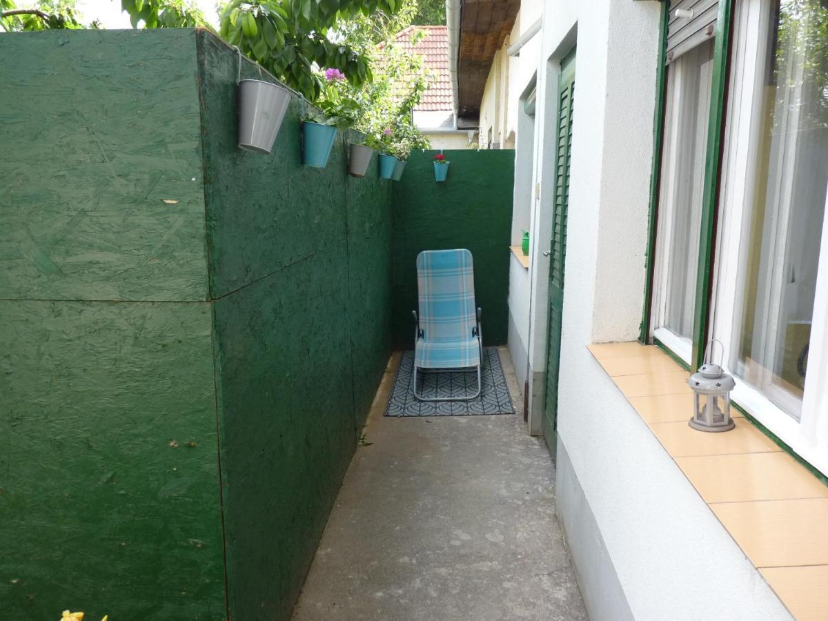 Zizi Apartman Debrecen Exterior foto