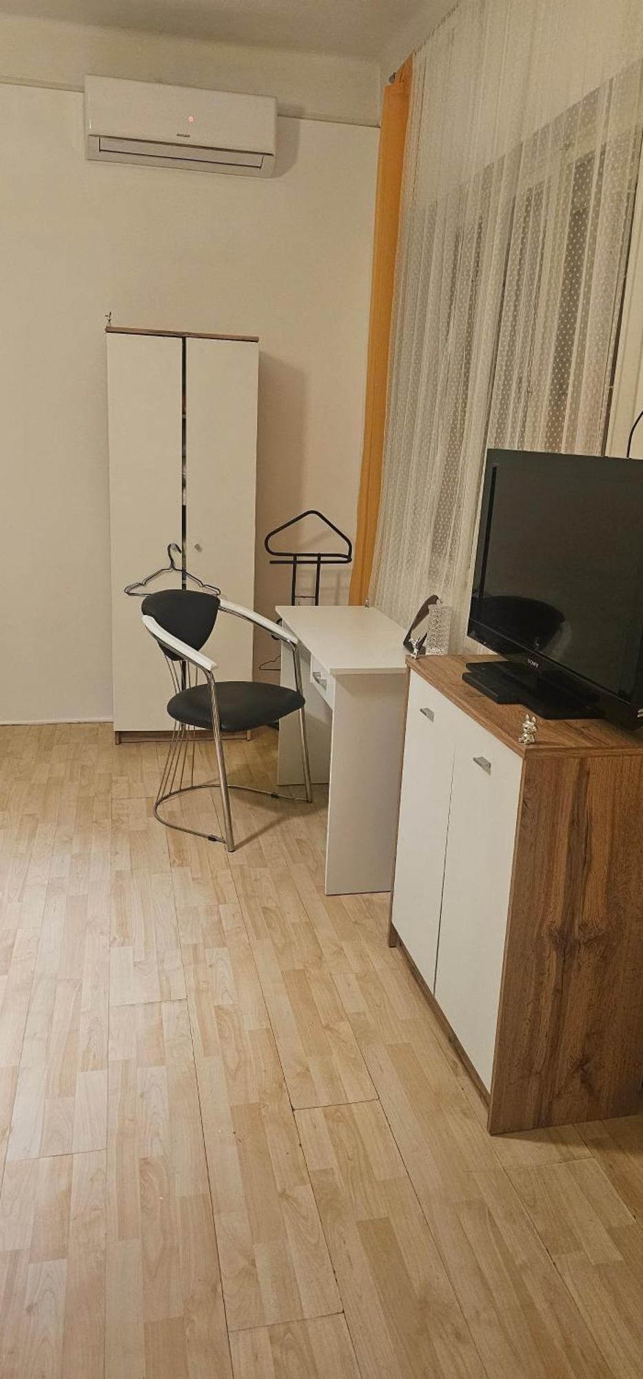 Zizi Apartman Debrecen Exterior foto